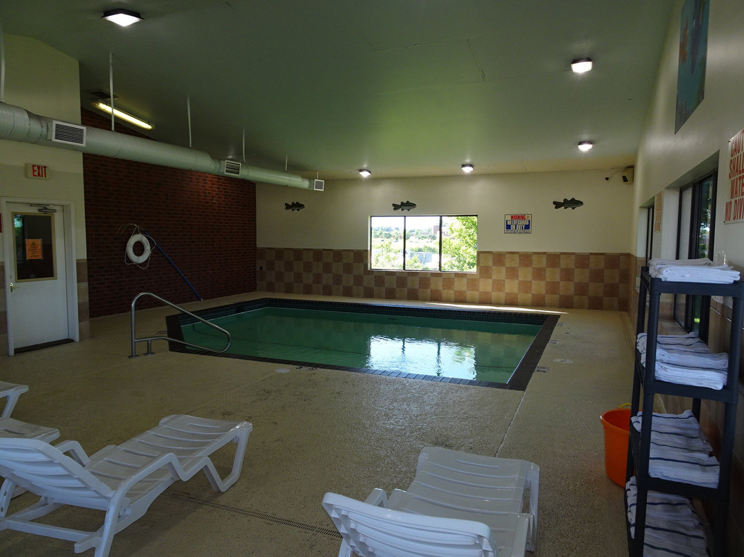 杜布克贝蒙特旅馆套房酒店主图