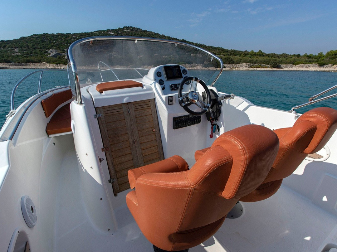 Amfora-Betina必去景点