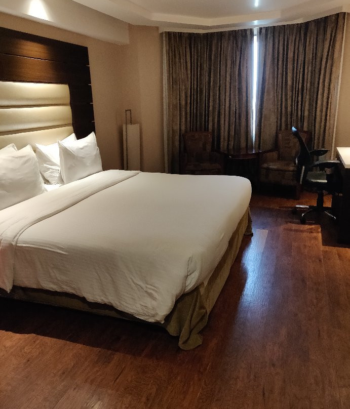 Ranjee's Hotel主图