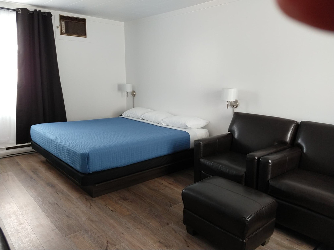 Motel Hibiscus主图