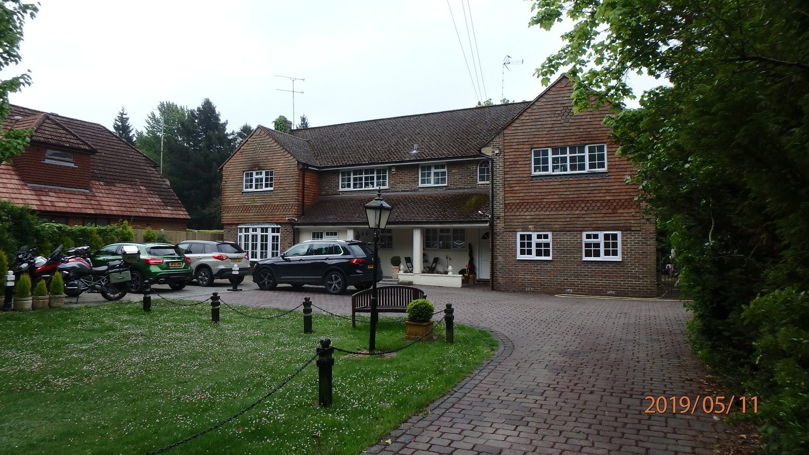 Tanglewood @ Gatwick Guest House-浴室