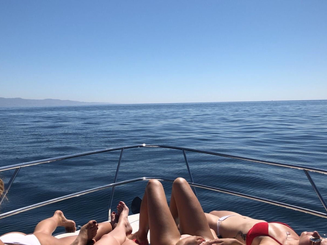 Red Tide Charter-巴努斯港必去景点