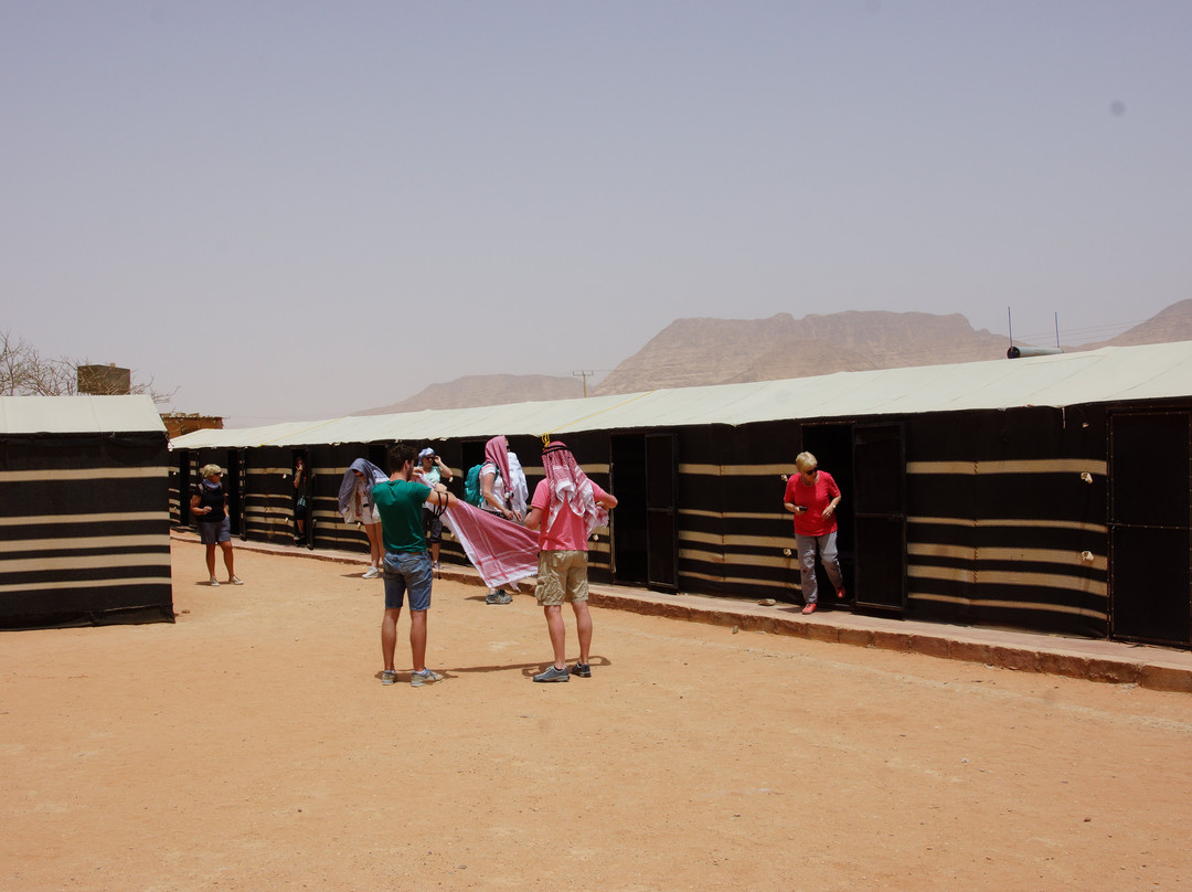 Zawaideh Desert Camp主图