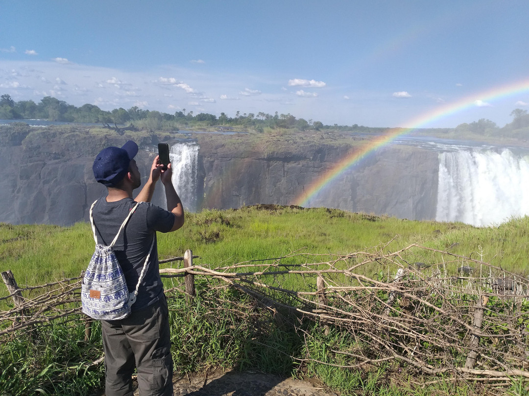 Victoria Falls Guided Tours-维多利亚瀑布必去景点