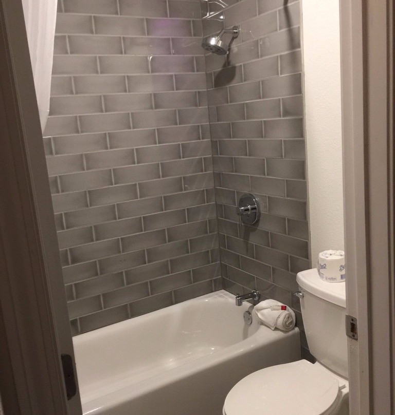 Howard Johnson by Wyndham Florence主图