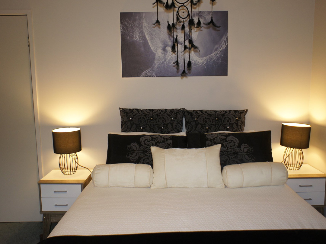 金星休憩酒店主图