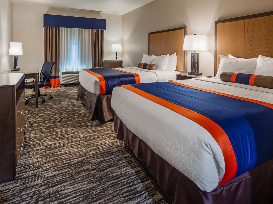 Best Western Plus Ardmore Inn & Suites主图