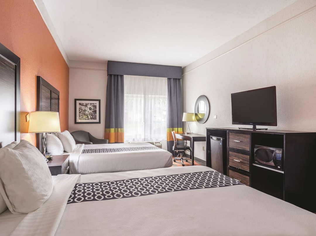 La Quinta Inn & Suites by Wyndham Prattville主图