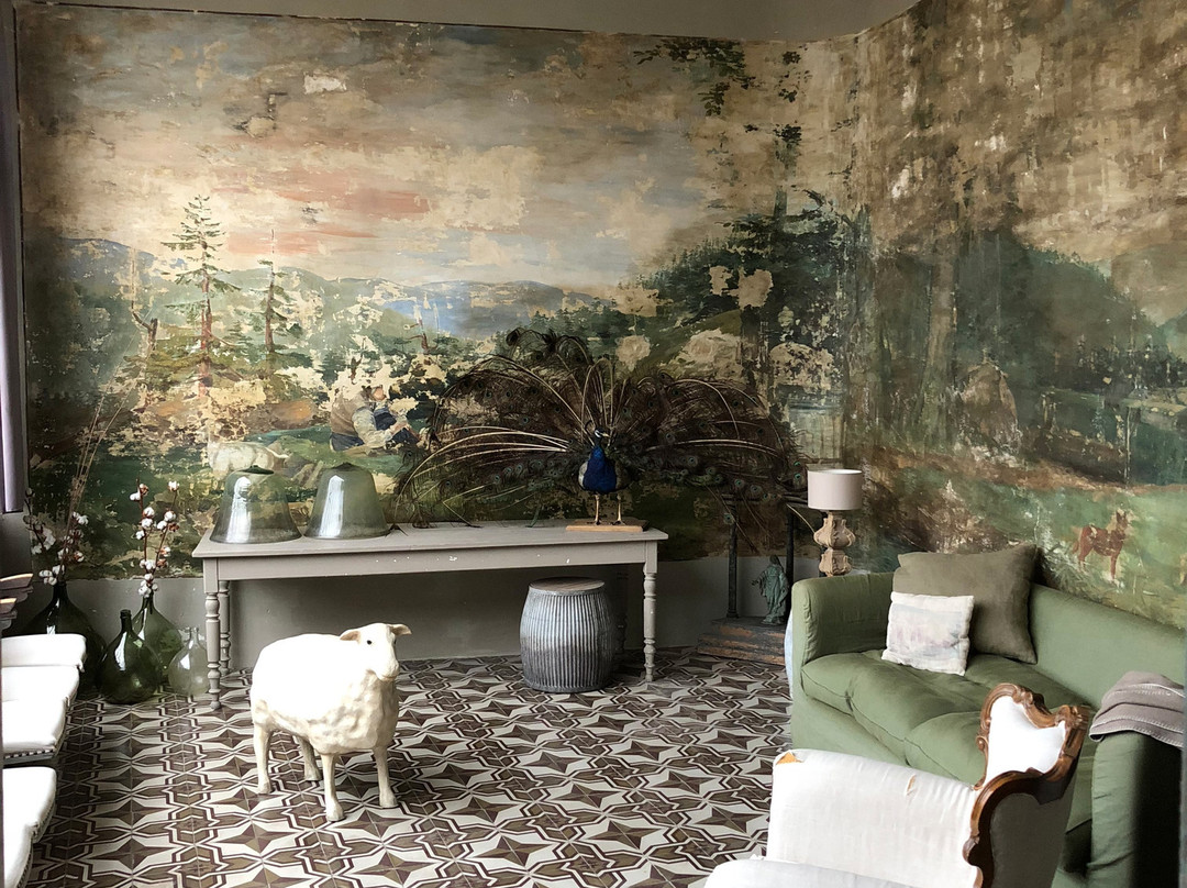 Chateau d'Uzer主图