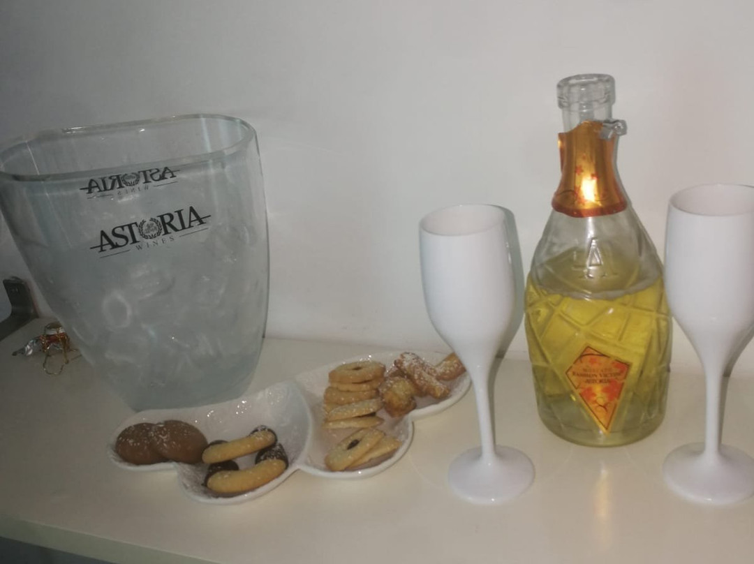 Zyra Garden Club主图