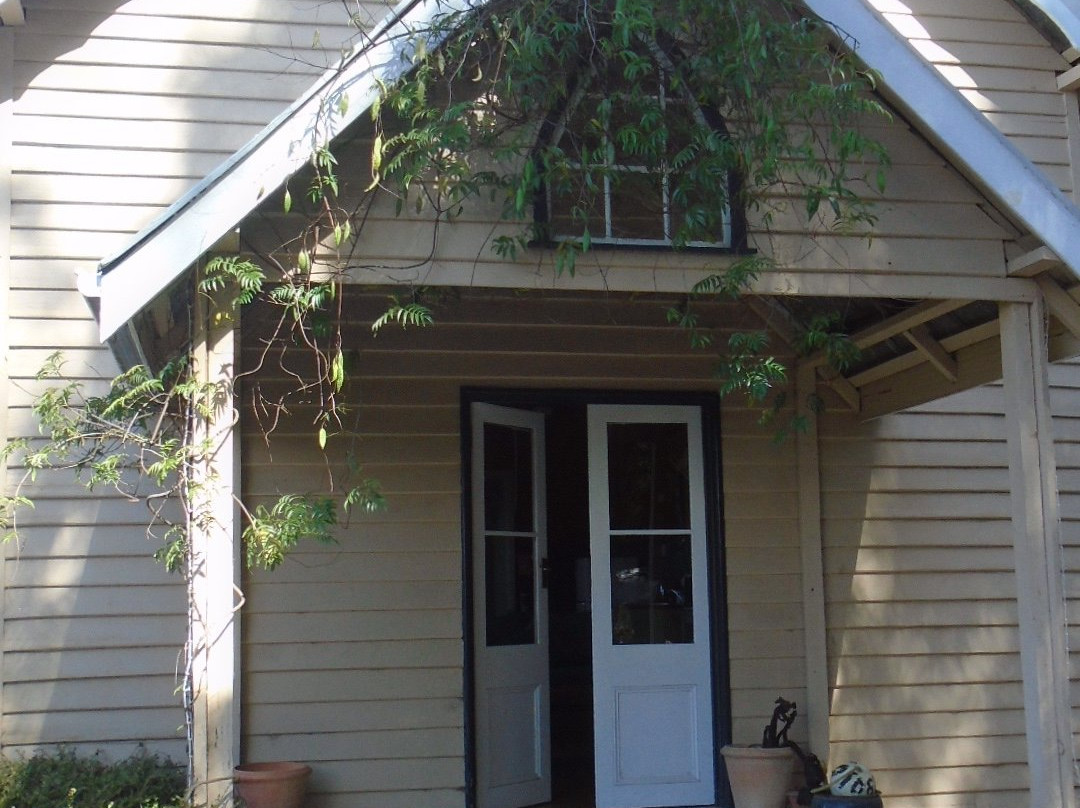 布鲁尼岛酒店主图