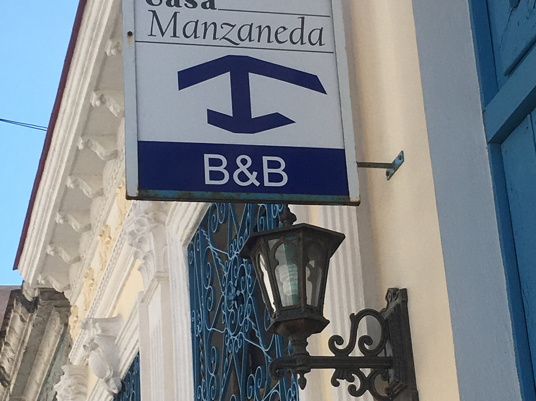 Casa Manzaneda主图