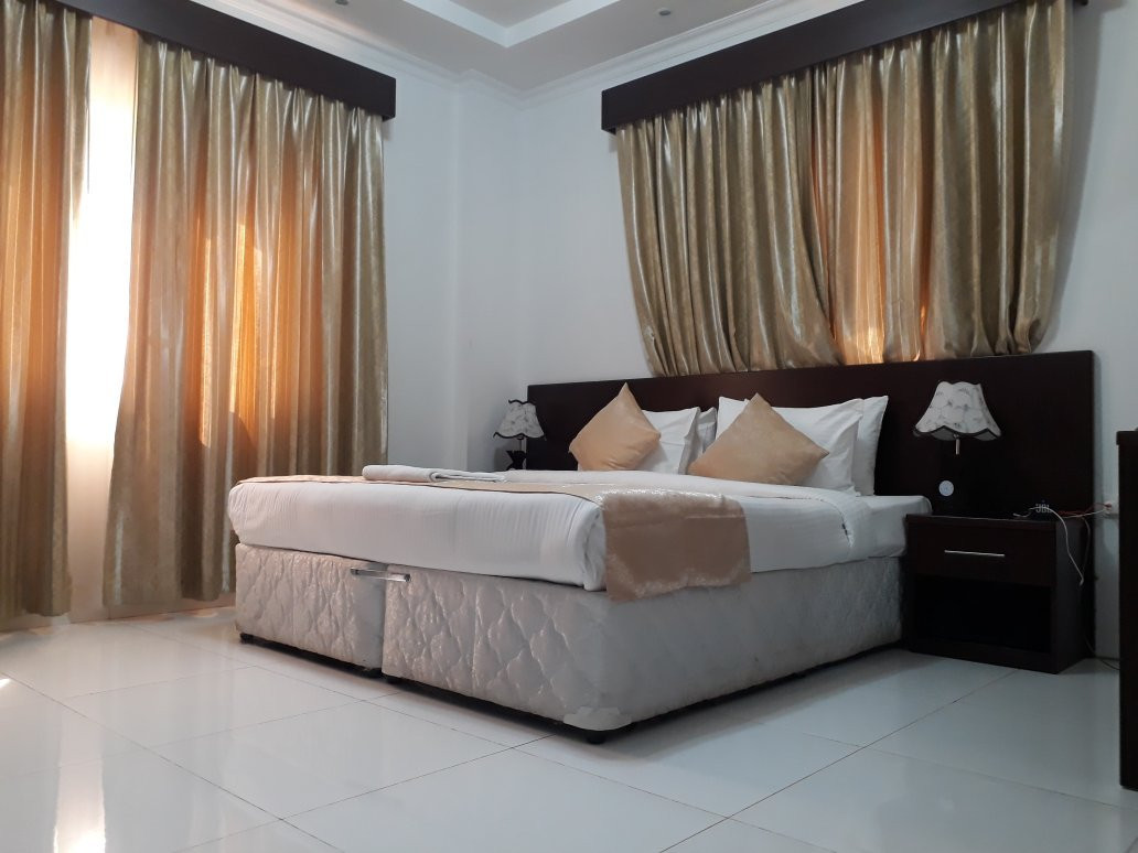 Al Sadarah Hotel Apartments主图