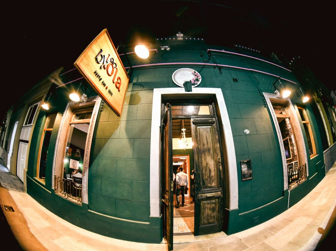 By Lola Resto Bar & Beer