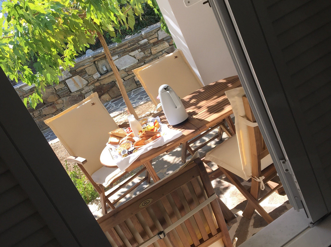 Peskesi Ikaria主图