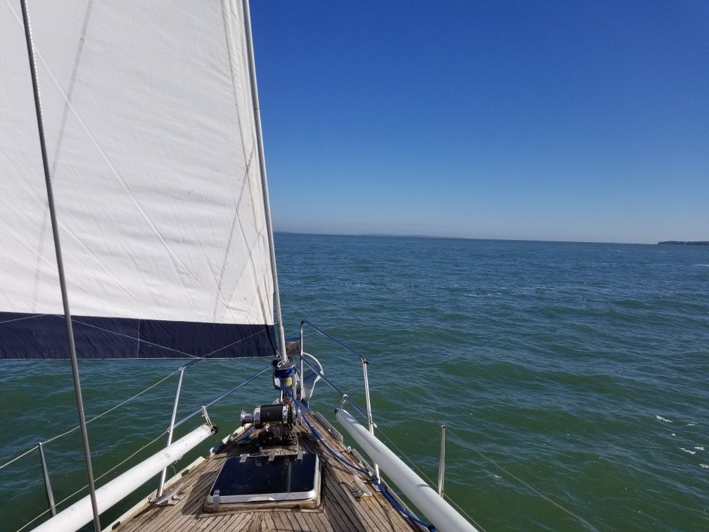 Lake Erie Sailing Charters景点图片