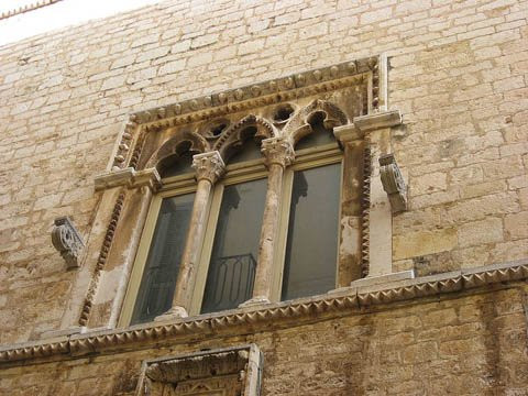 Palazzo Caccetta-特拉尼必去景点