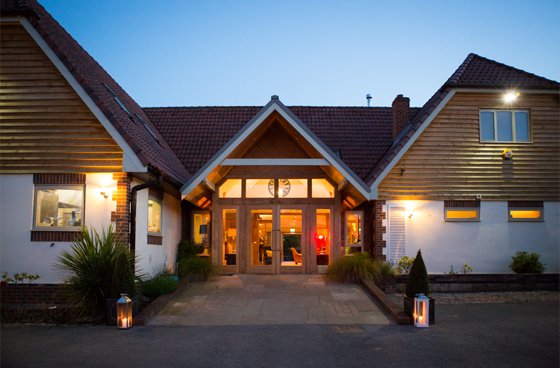 Blacknest Golf and Country Club-浴室