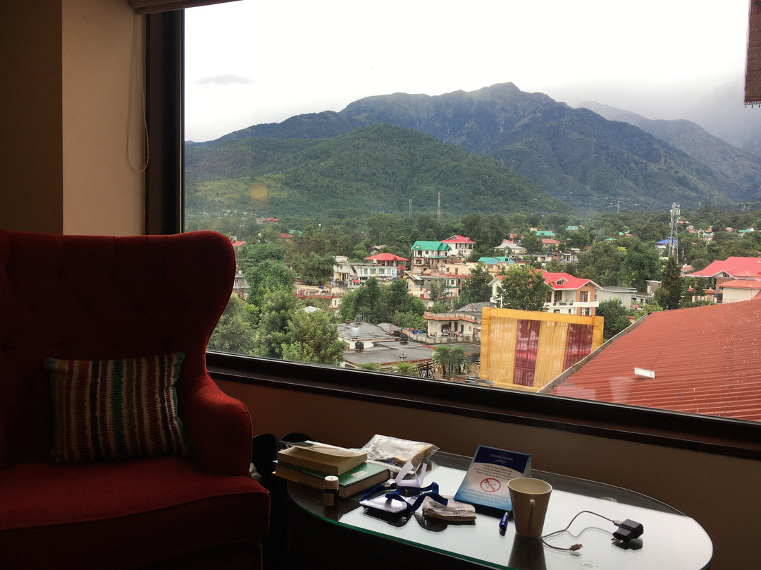 RS Sarovar Portico主图