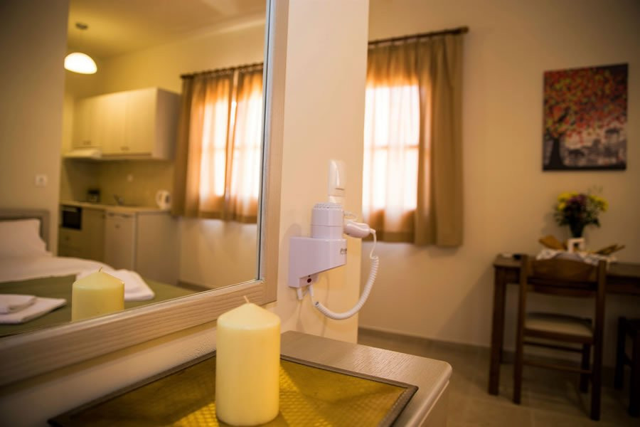 Ellanion Studios主图