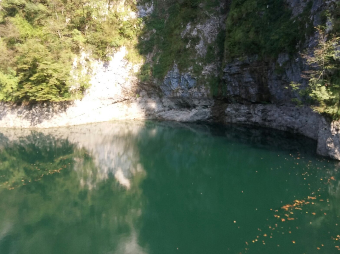 Lago di Corlo景点图片
