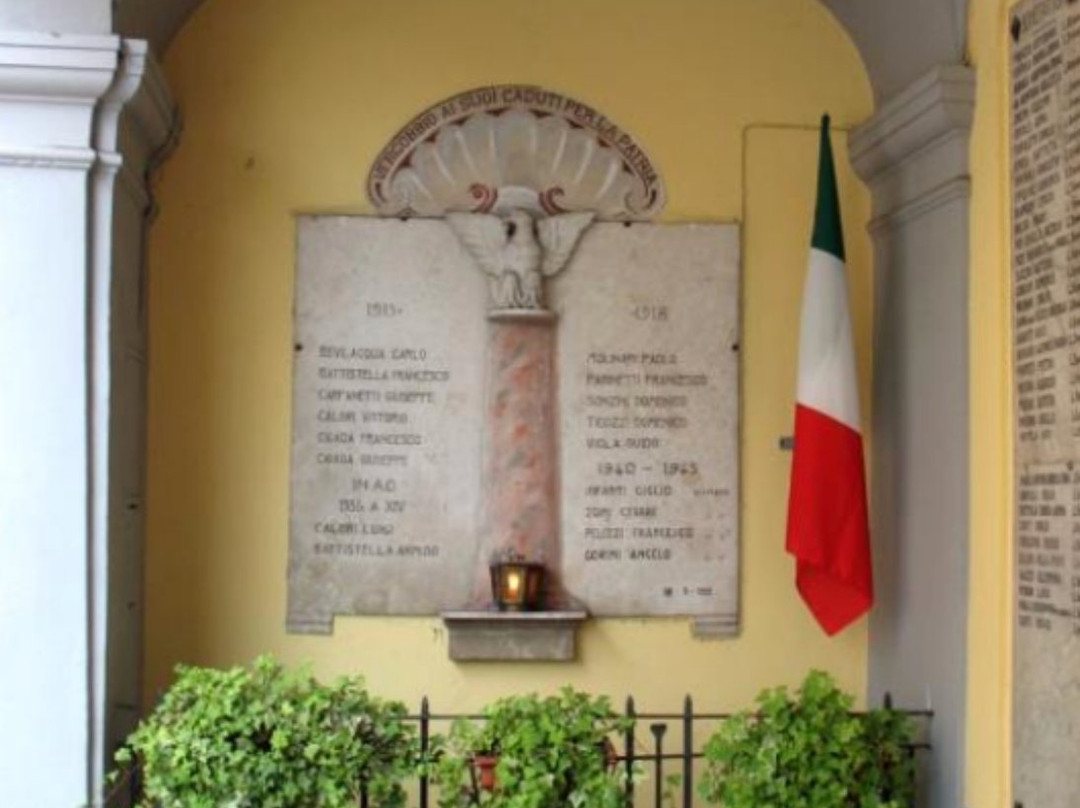 Monumento ai Caduti di Vergobbio景点图片