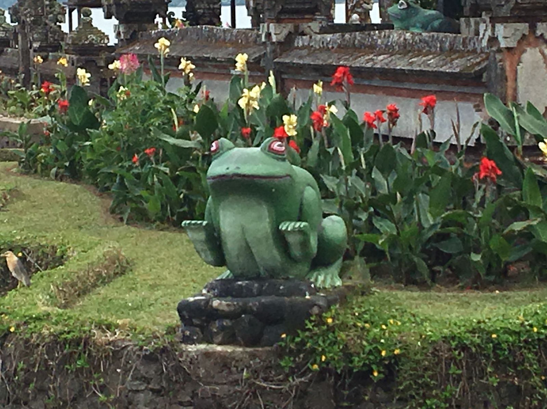 Ulun Danu Buyan Temple景点图片