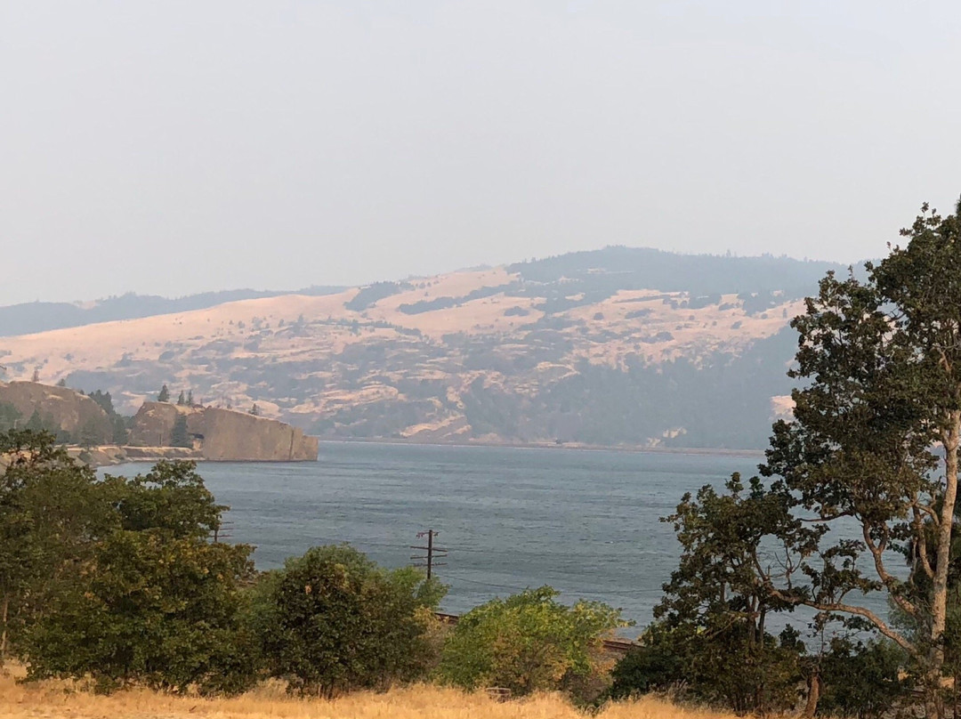 Memaloose State Park景点图片