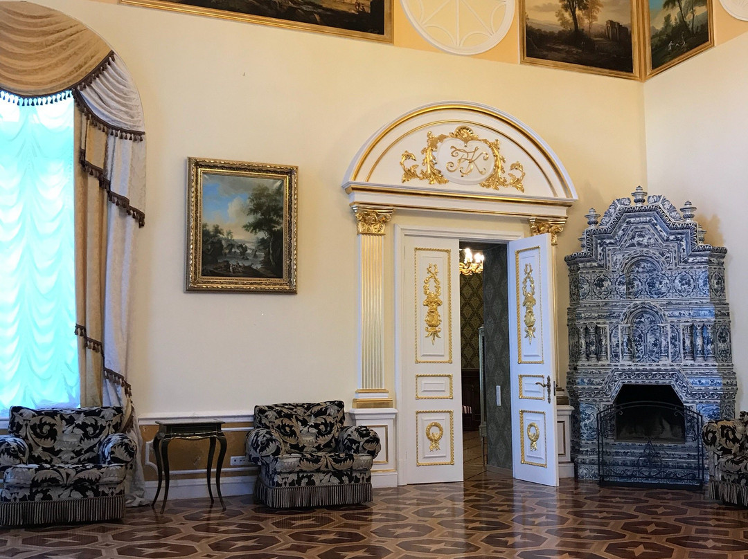 Yelizavetino Palace景点图片