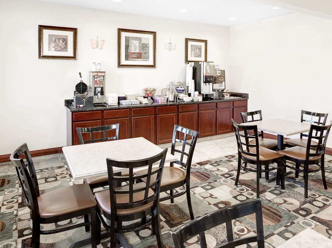 Days Inn By Wyndham Carroll主图