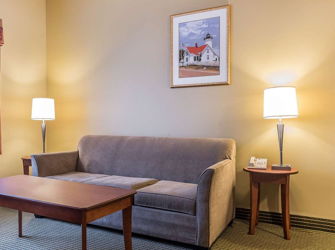 Quality Inn & Suites主图