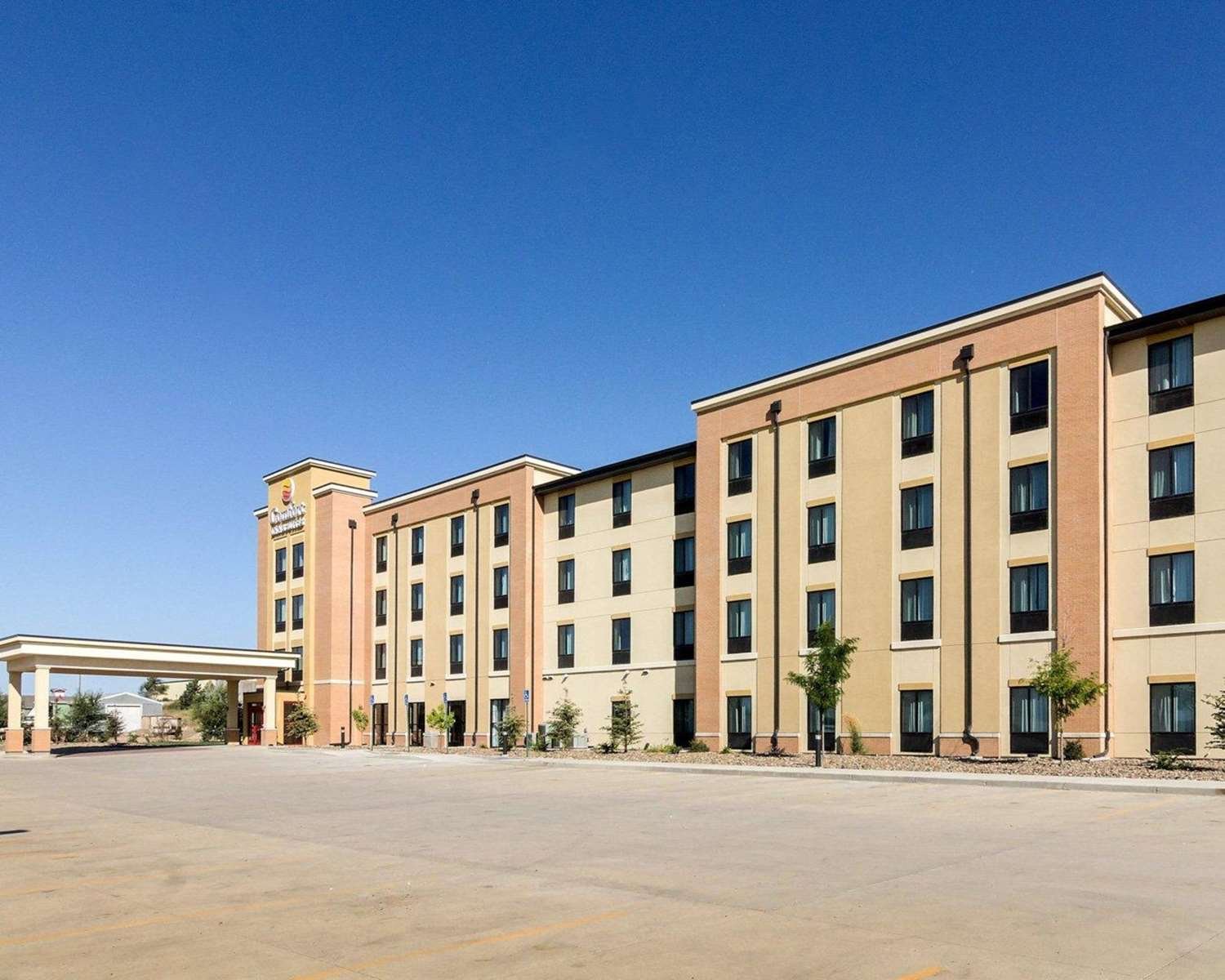 Comfort Inn & Suites-官方