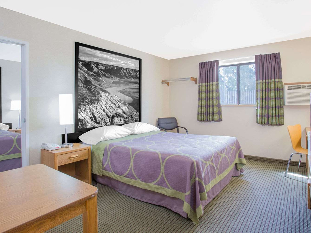 Super 8 by Wyndham Havre主图