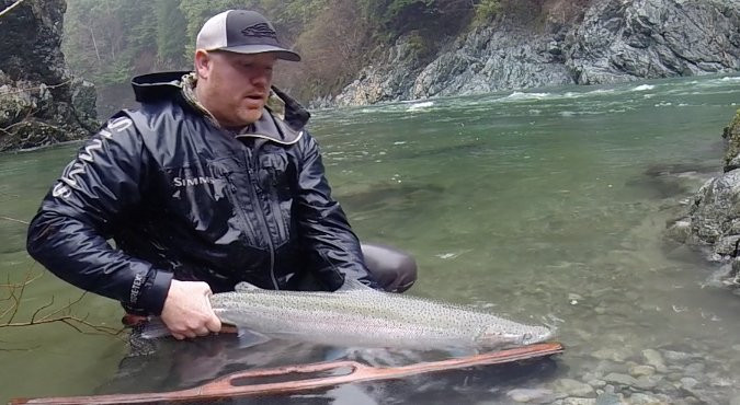 ​Steelhead Fishing Vancouver Island-桑列根湖必去景点