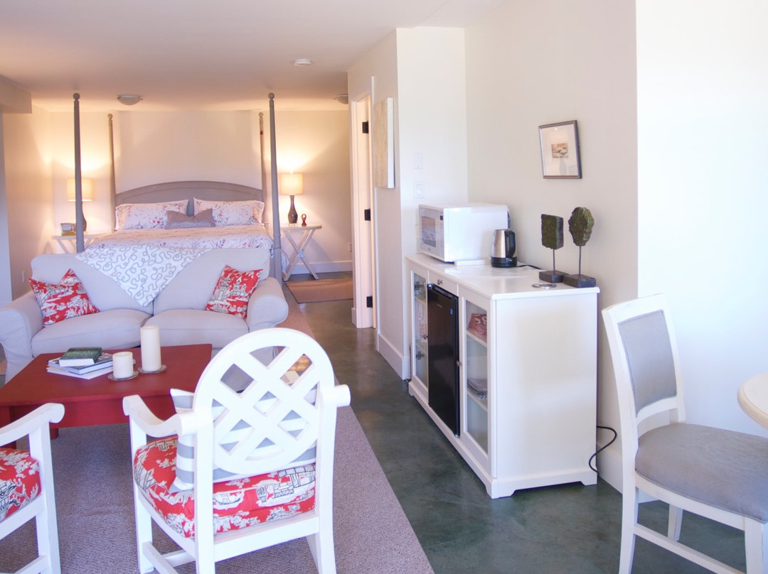 Collins House B&B