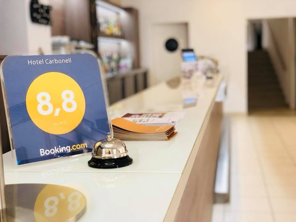 Hotel Carbonell主图