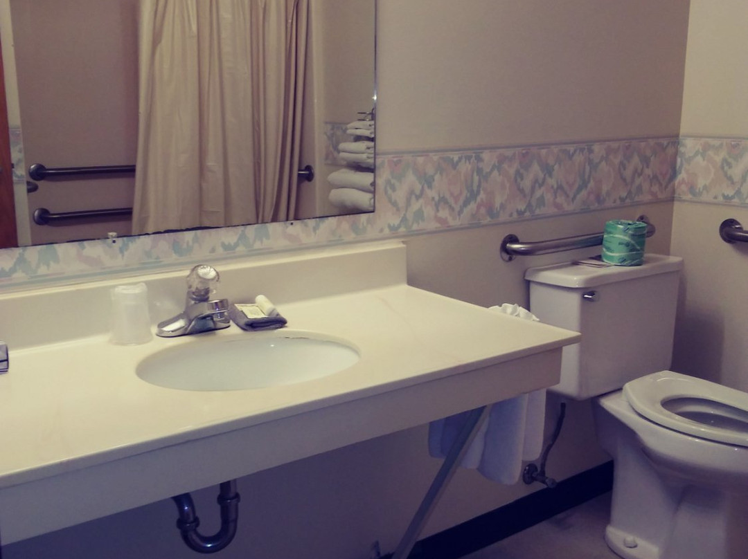 Bridgeport Inn主图