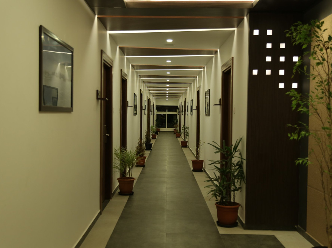 Four N Square Residency主图