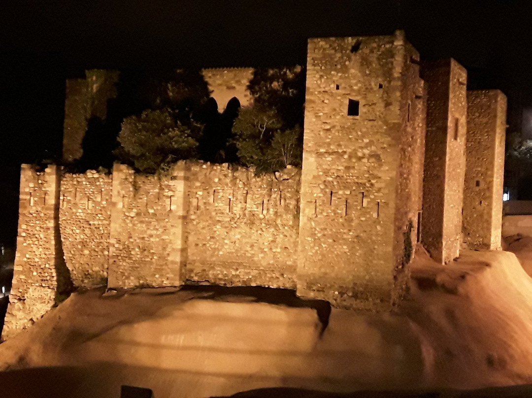 Carthusian of Vallparadís Castle景点图片