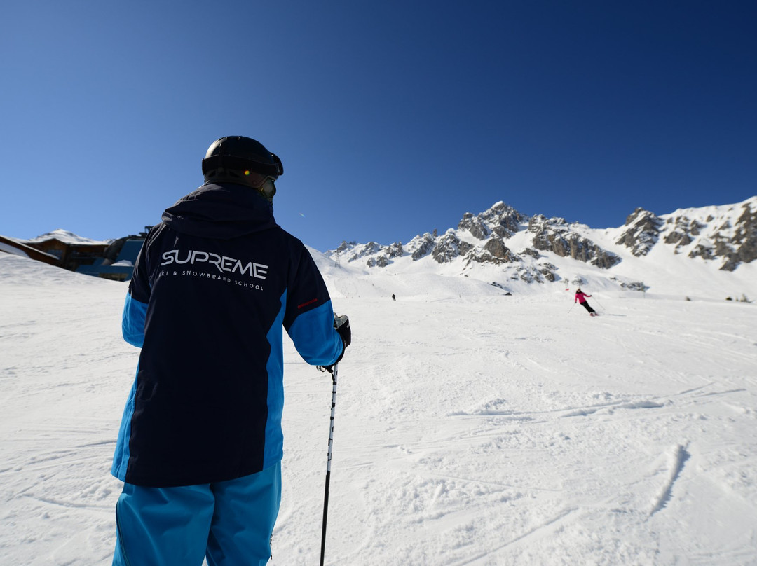 Supreme Ski & Snowboard School景点图片