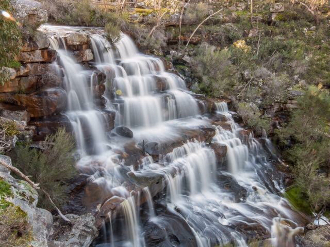 Burrong Falls-贺思盖必去景点