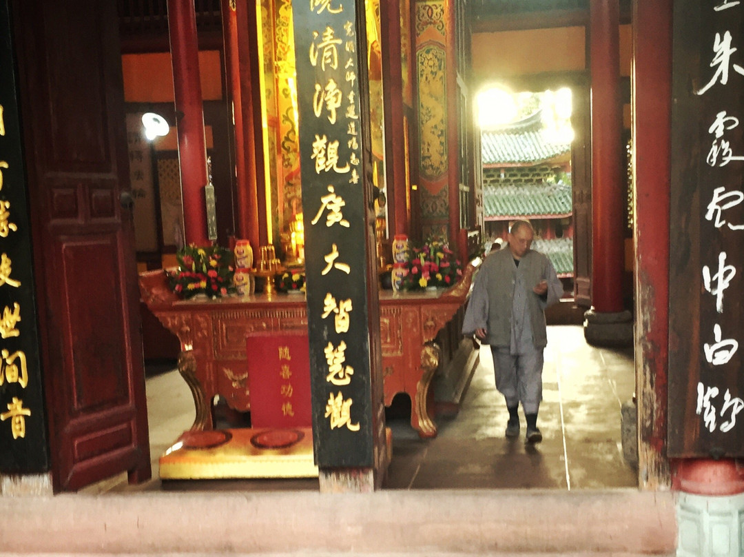 宾乐饭店主图