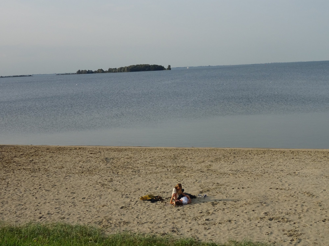 Strand Muiderberg景点图片