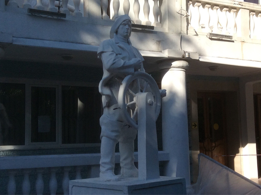 Sculpture the Sailor景点图片