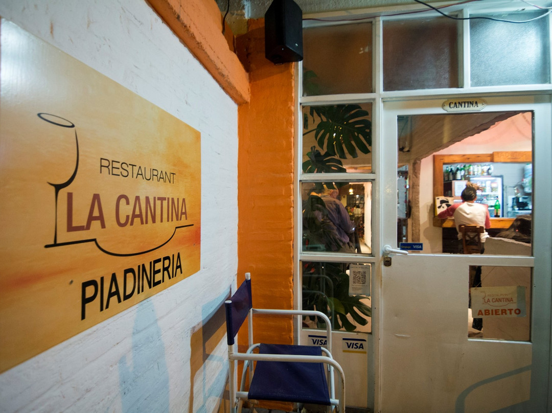 La Cantina Restaurant & Piadineria