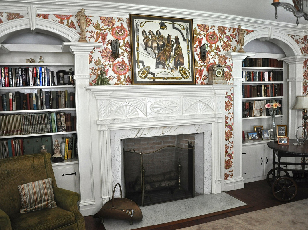 Violet Hill Bed and Breakfast主图