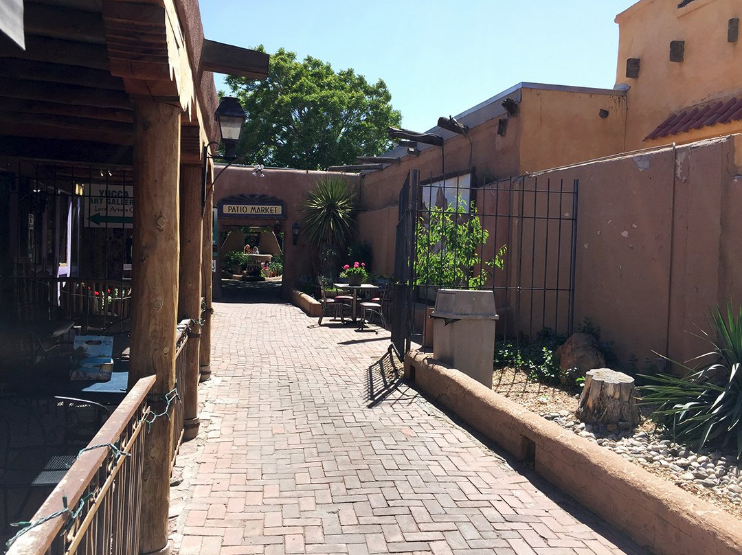 Guerrilla Graphix-阿尔伯克基必去景点