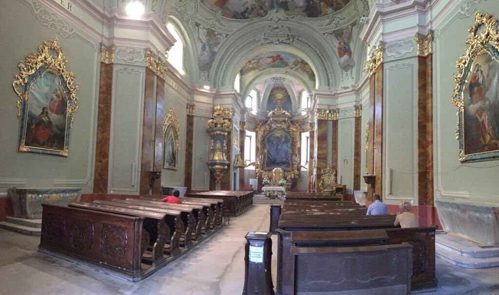 Mindszenti Church景点图片