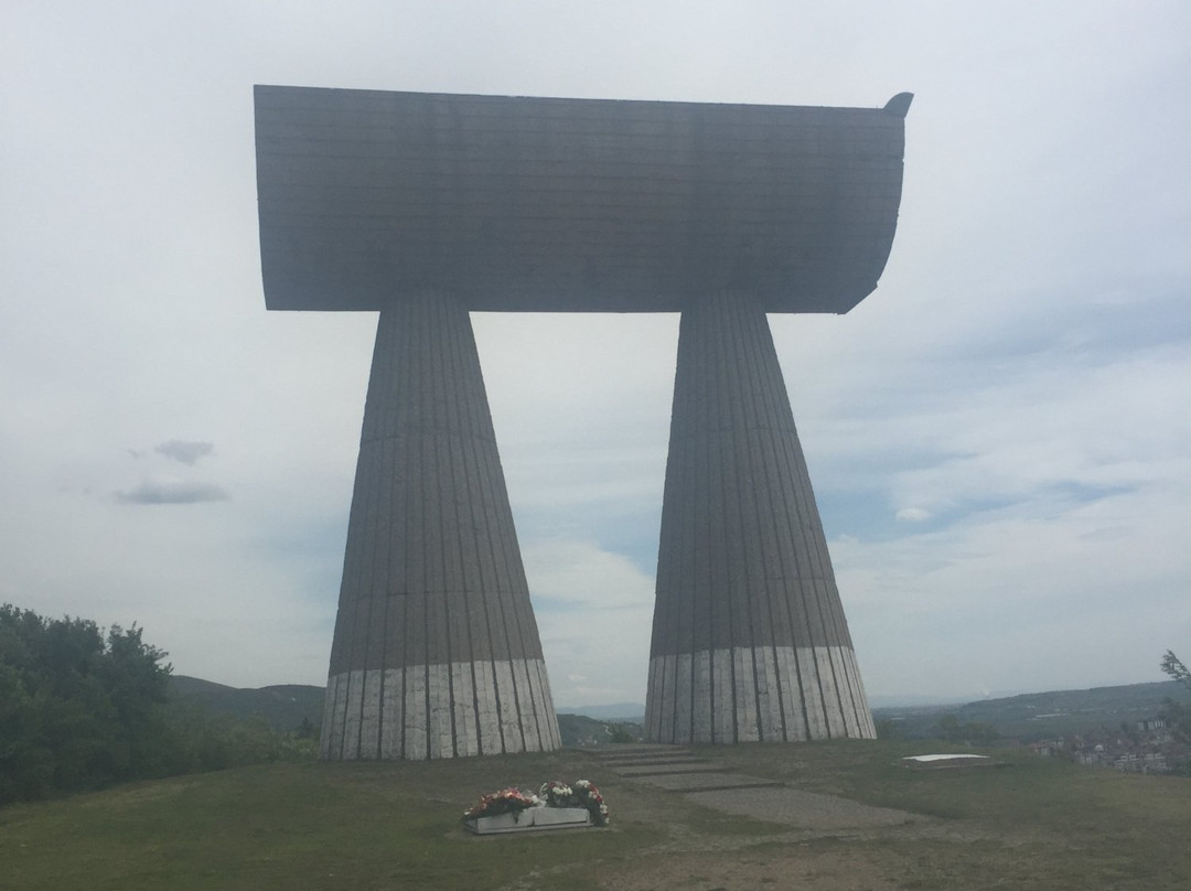 Miner's Monument-Mitrovica必去景点
