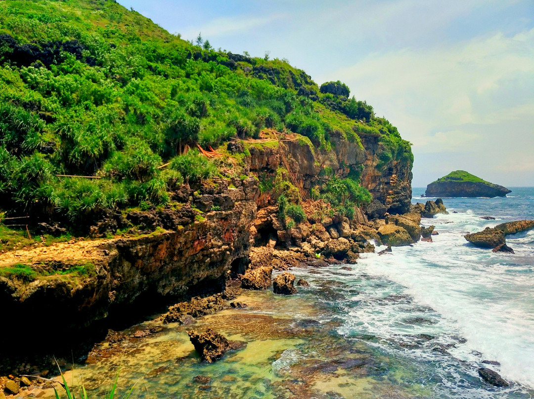 Jogan Beach景点图片